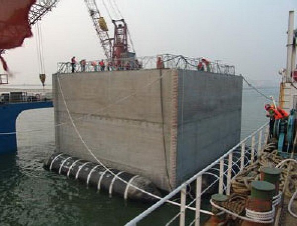 船下水上岸用橡膠氣囊 經濟實惠